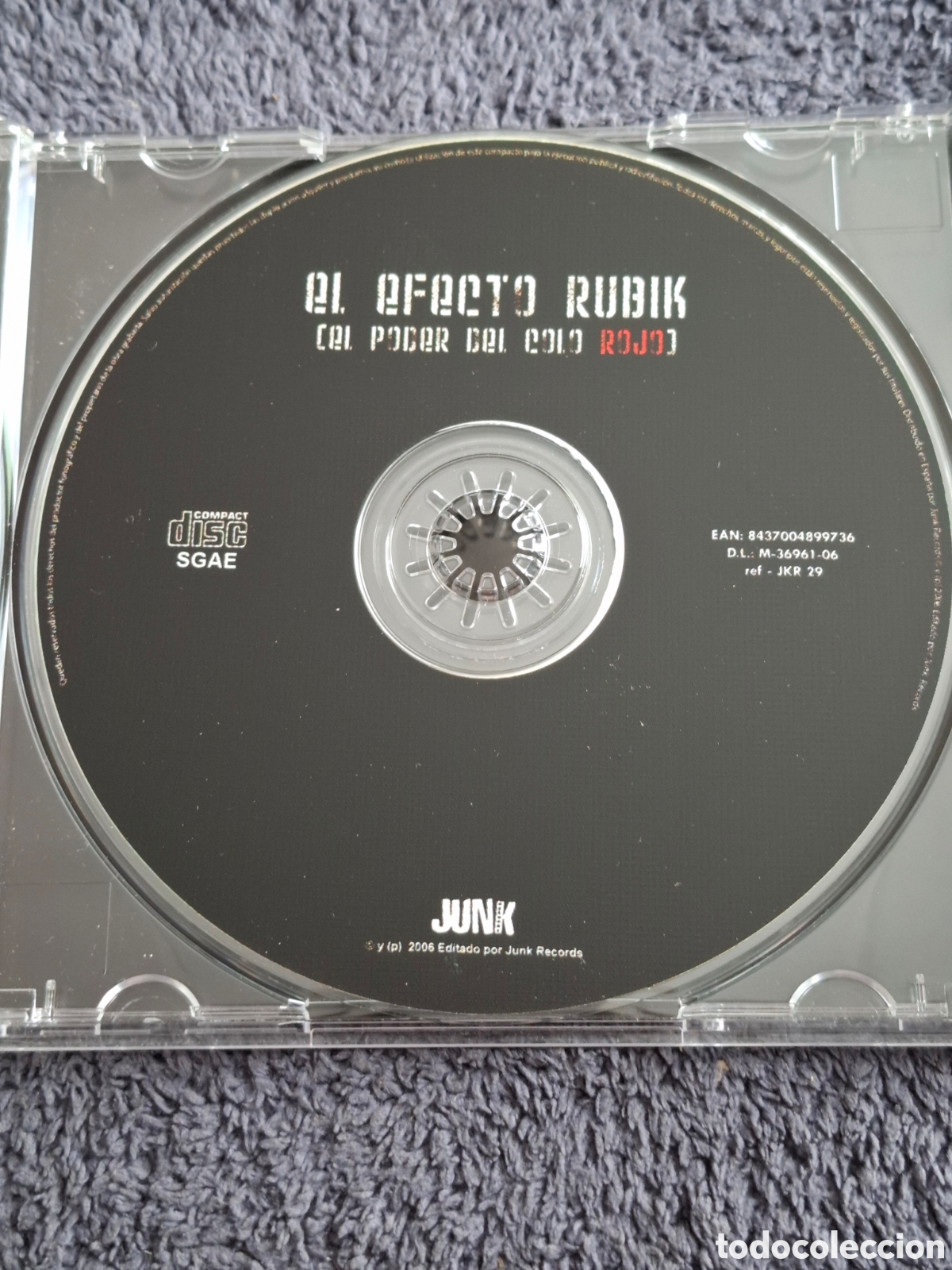 CDs de m&uacute;sica: CD56. El Efecto Rubik, Junk Records 2006. - Foto 3