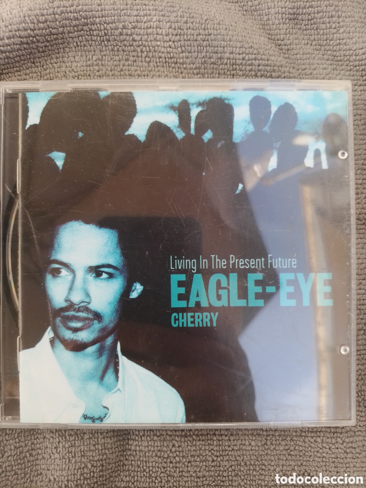 CDs de m&uacute;sica: Eagle Eye Cherry - living in the present future - Foto 1