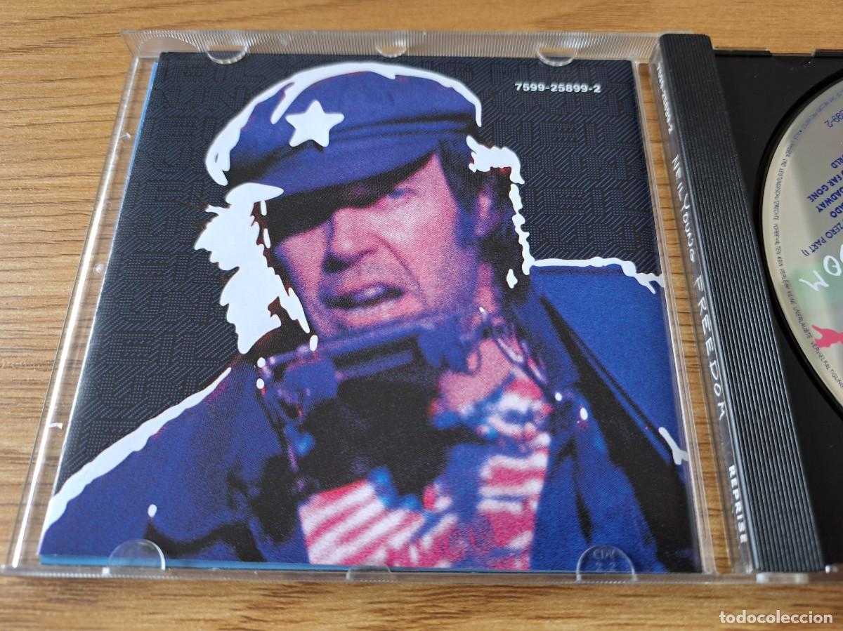CDs de m&uacute;sica: CD NEIL YOUNG FREEDOM - Foto 2