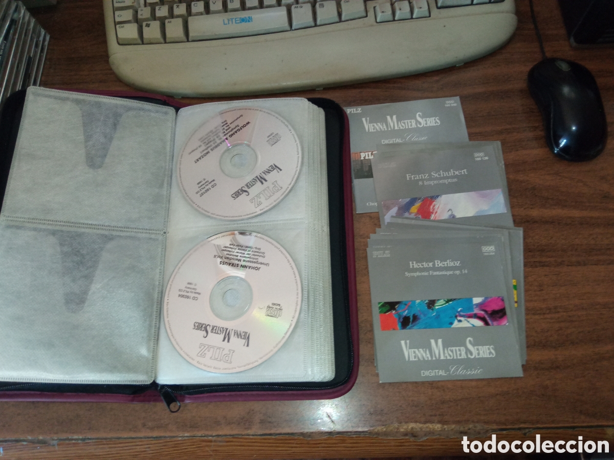 CD di Musica: ARCHIVADOR CON 32 CDS DE M&Uacute;SICA CL&Aacute;SICA (LEER DESCRIPCION Y VER FOTOS)