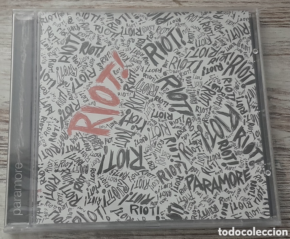CDs de m&uacute;sica: PARAMORE - RIOT! - PRECINTADO - Foto 1