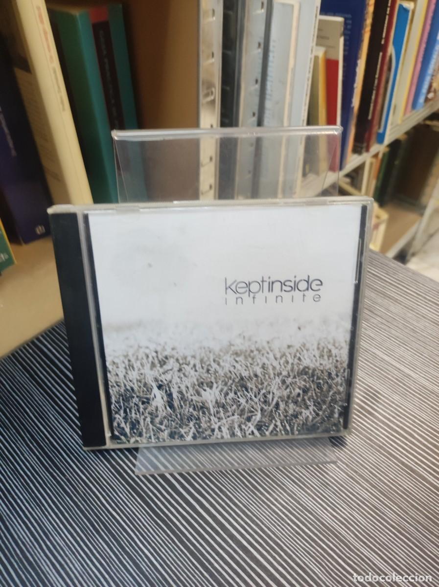 CDs de m&uacute;sica: KEPT INSIDE INFINITE CD - Foto 1
