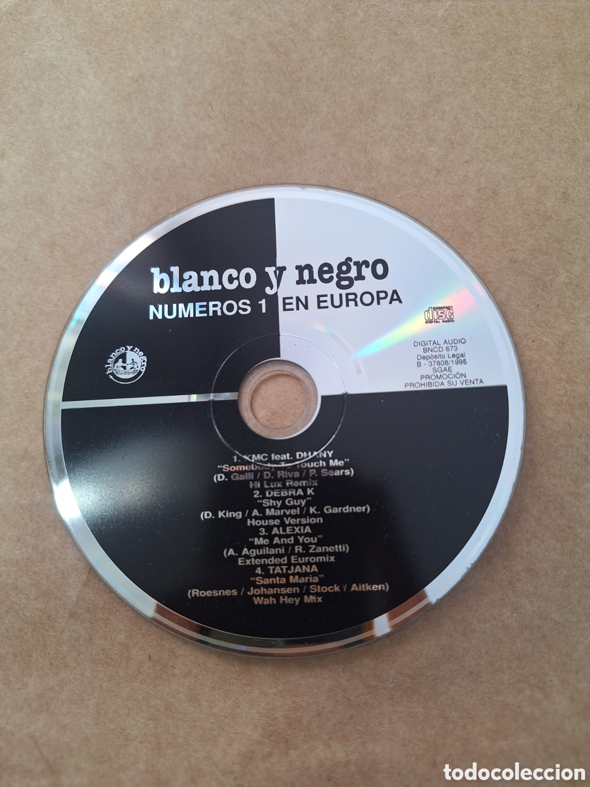 Musik-CDs: Sd31 blanco y negro numeros 1 de europa solo disco