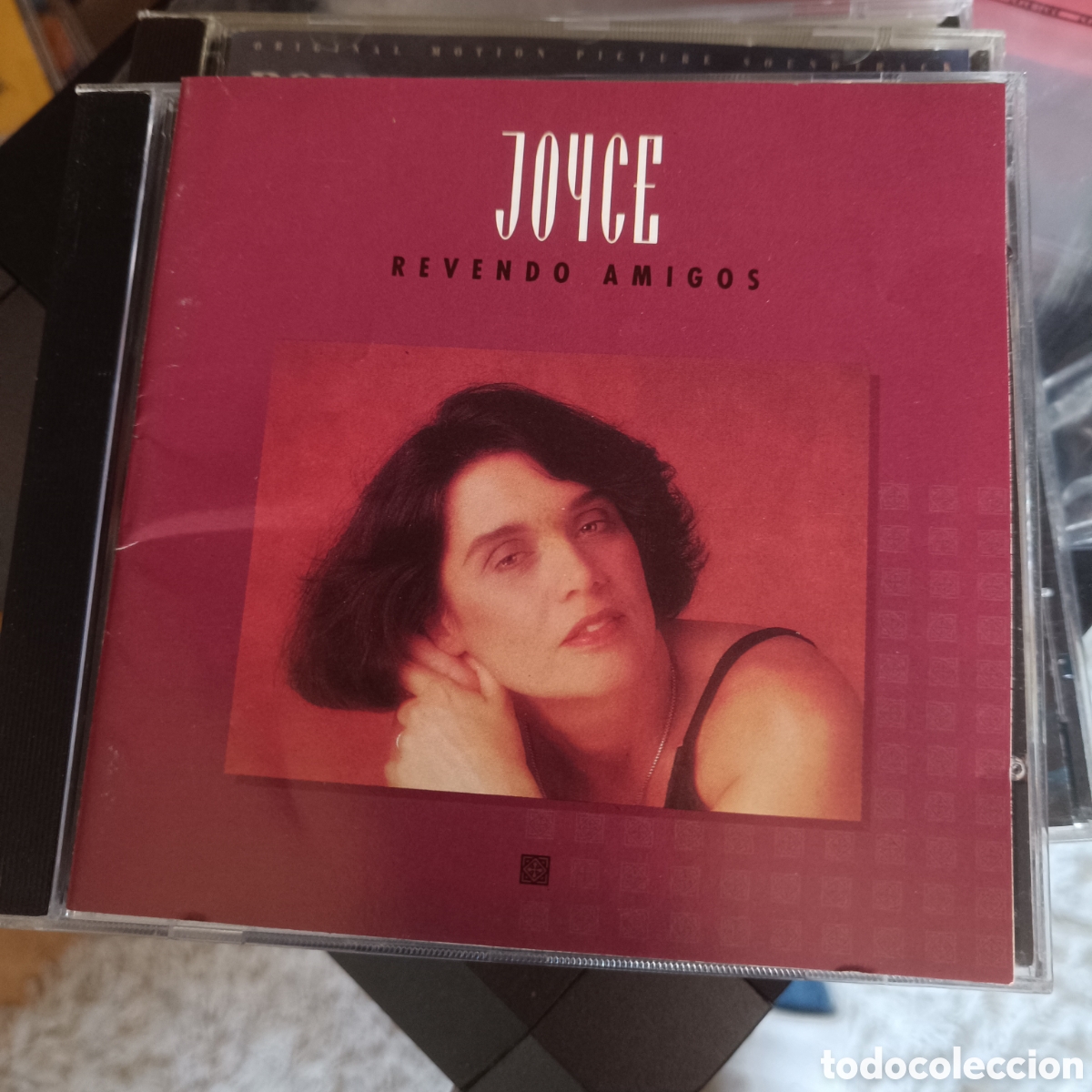 CDs de m&uacute;sica: Joyce &lrm;&ndash; Revendo Amigos - Foto 1