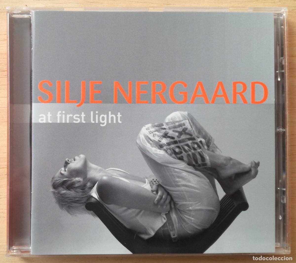 CDs de m&uacute;sica: SILJE NERGAARD - AT FIRST LIGHT - PEDIDO MINIMO 7&euro; - Foto 1