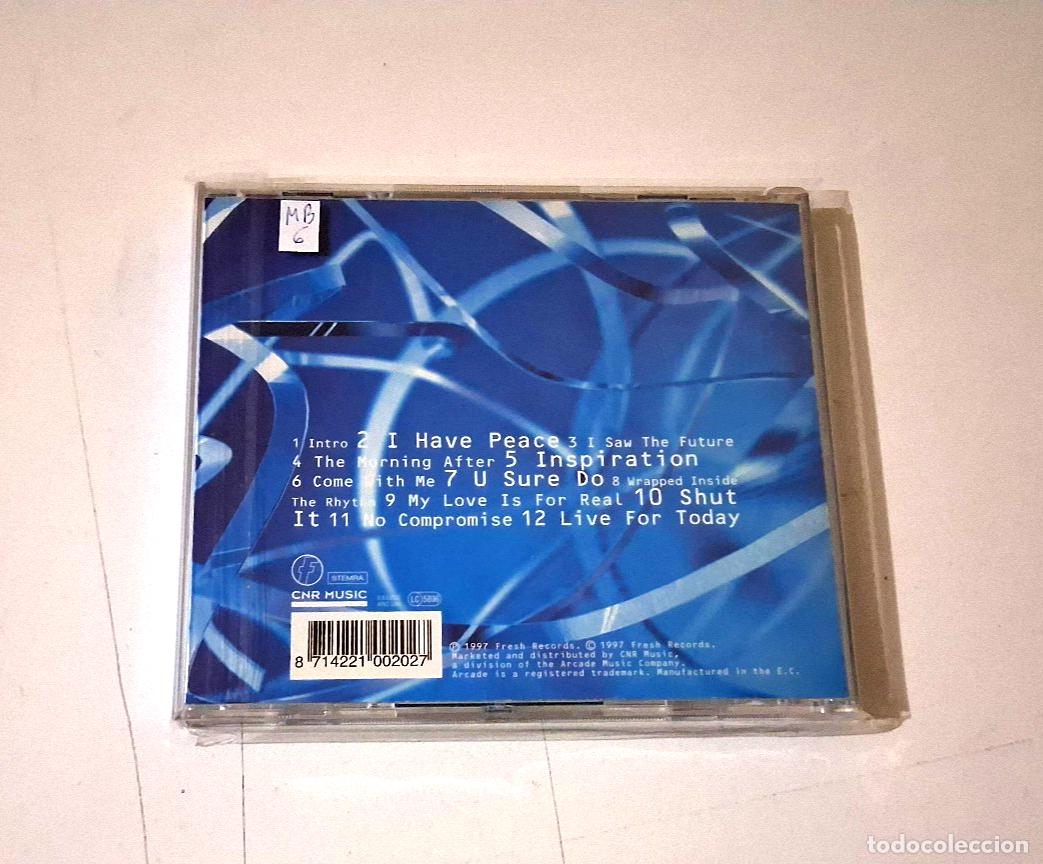 CDs de m&uacute;sica: STRIKE &rdquo;I SAW THE FUTURE&rdquo; CD 12 TRACKS - Foto 2