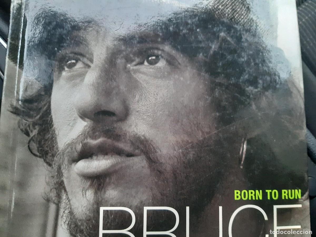CDs de m&uacute;sica: BRUCE SPRINGSTEEN: BORN TO RUN (LIBRO + CD) - Foto 2