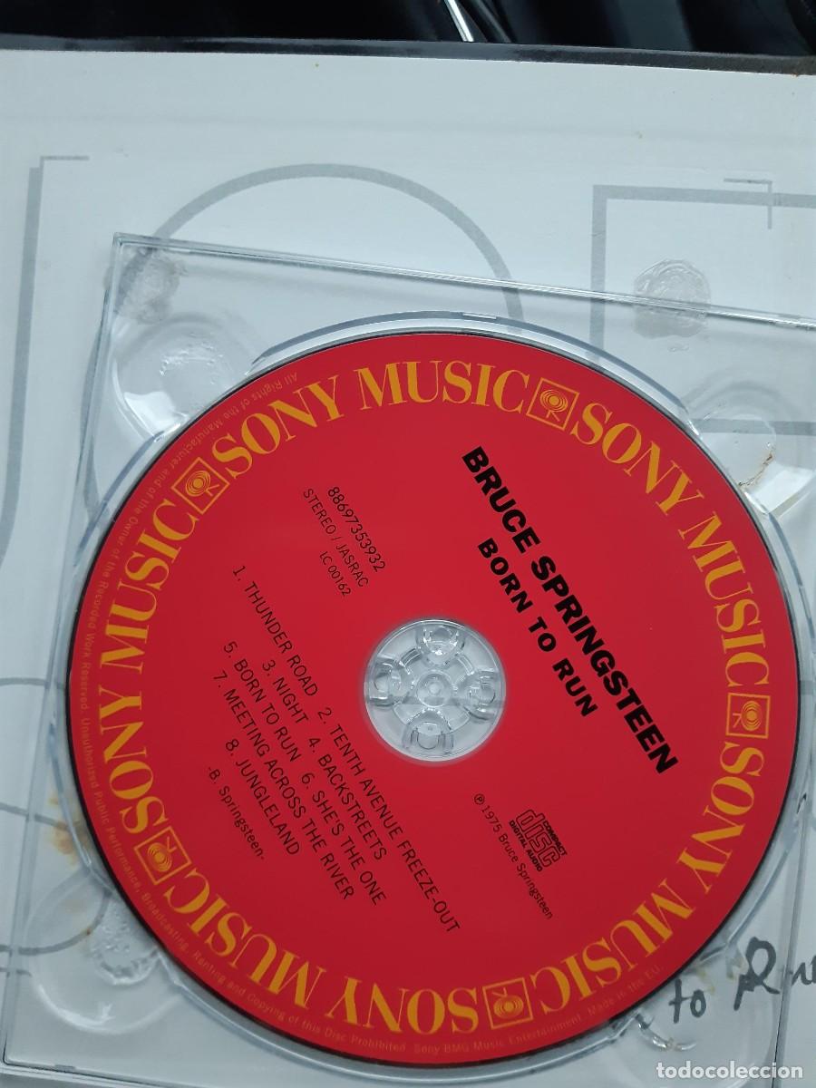 CDs de m&uacute;sica: BRUCE SPRINGSTEEN: BORN TO RUN (LIBRO + CD) - Foto 3