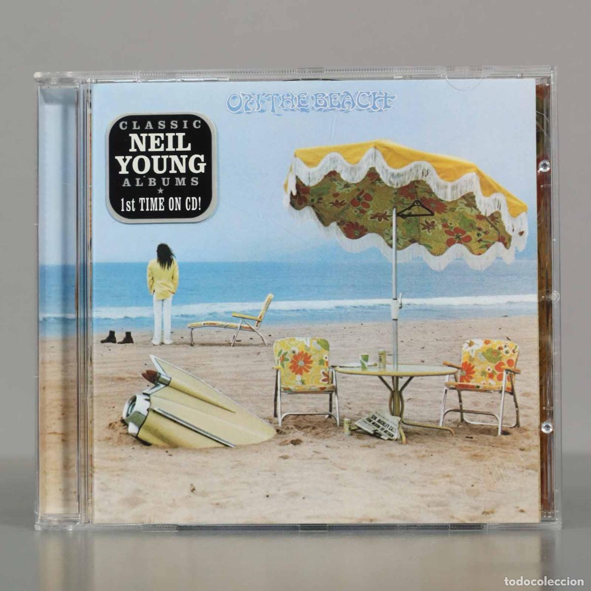 CDs de m&uacute;sica: CD. Neil Young &ndash; On The Beach. - Foto 1