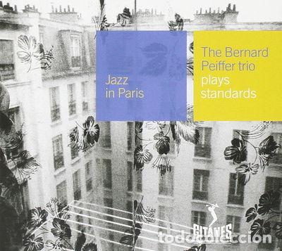 Music CDs: Plays Standards- 0044001842528