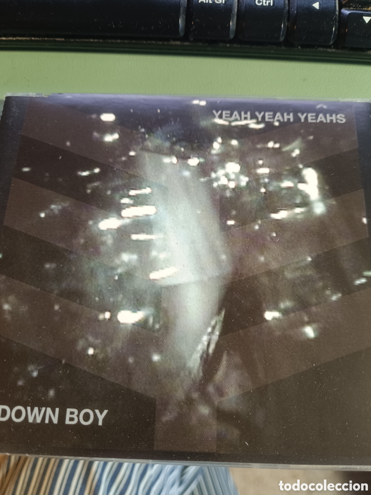 CDs de m&uacute;sica: Yeah Yeah Yeahs &ndash; Is Is (CD Single) - Foto 1