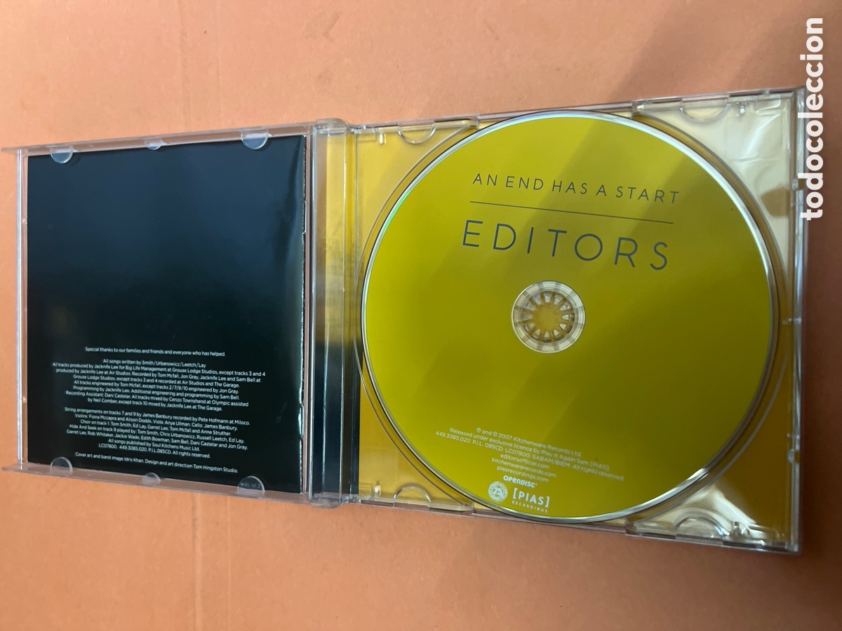 CDs de m&uacute;sica: T3/A2. Editors - An End Has A Start (CD) - Foto 4