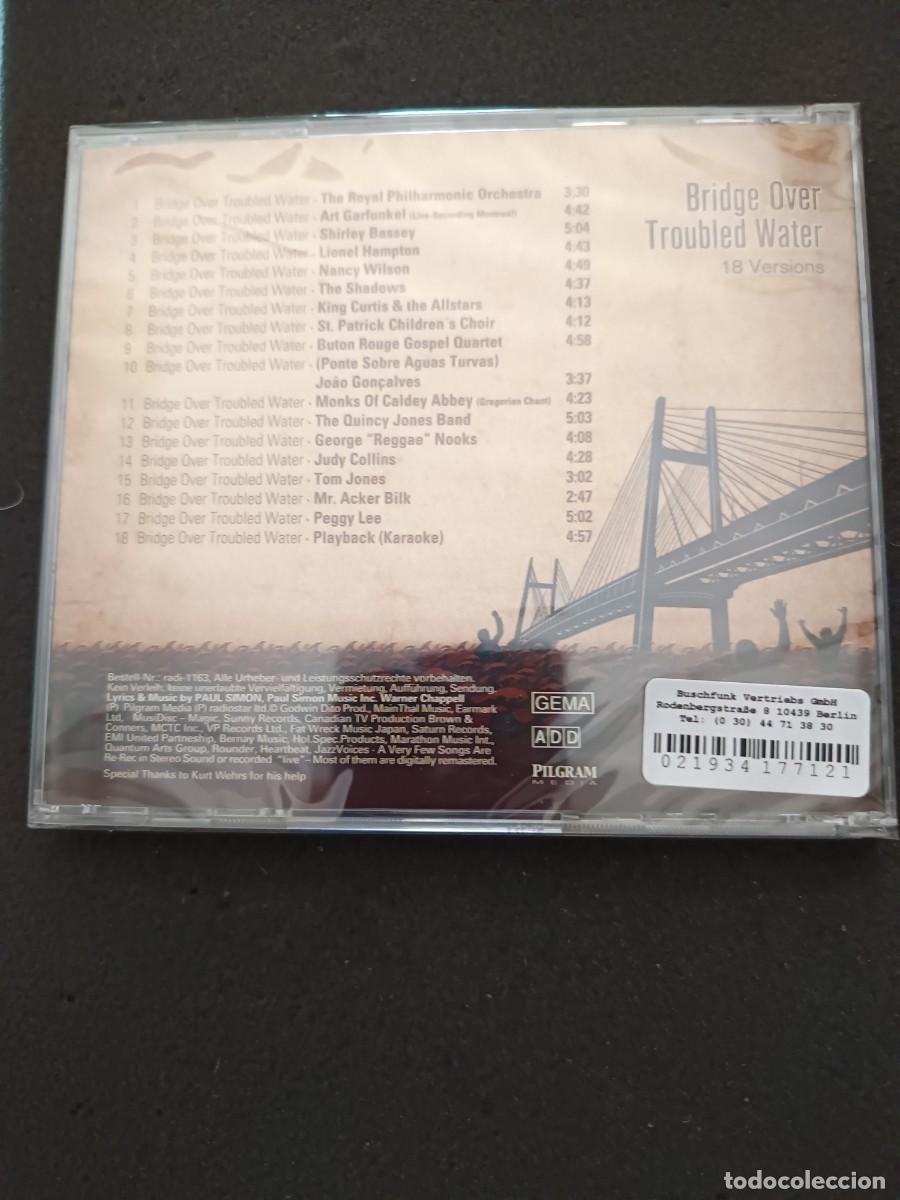 CDs de m&uacute;sica: CD. BRIDGE OVER TROUBLED WATER (18 VERSIONS) - Foto 2
