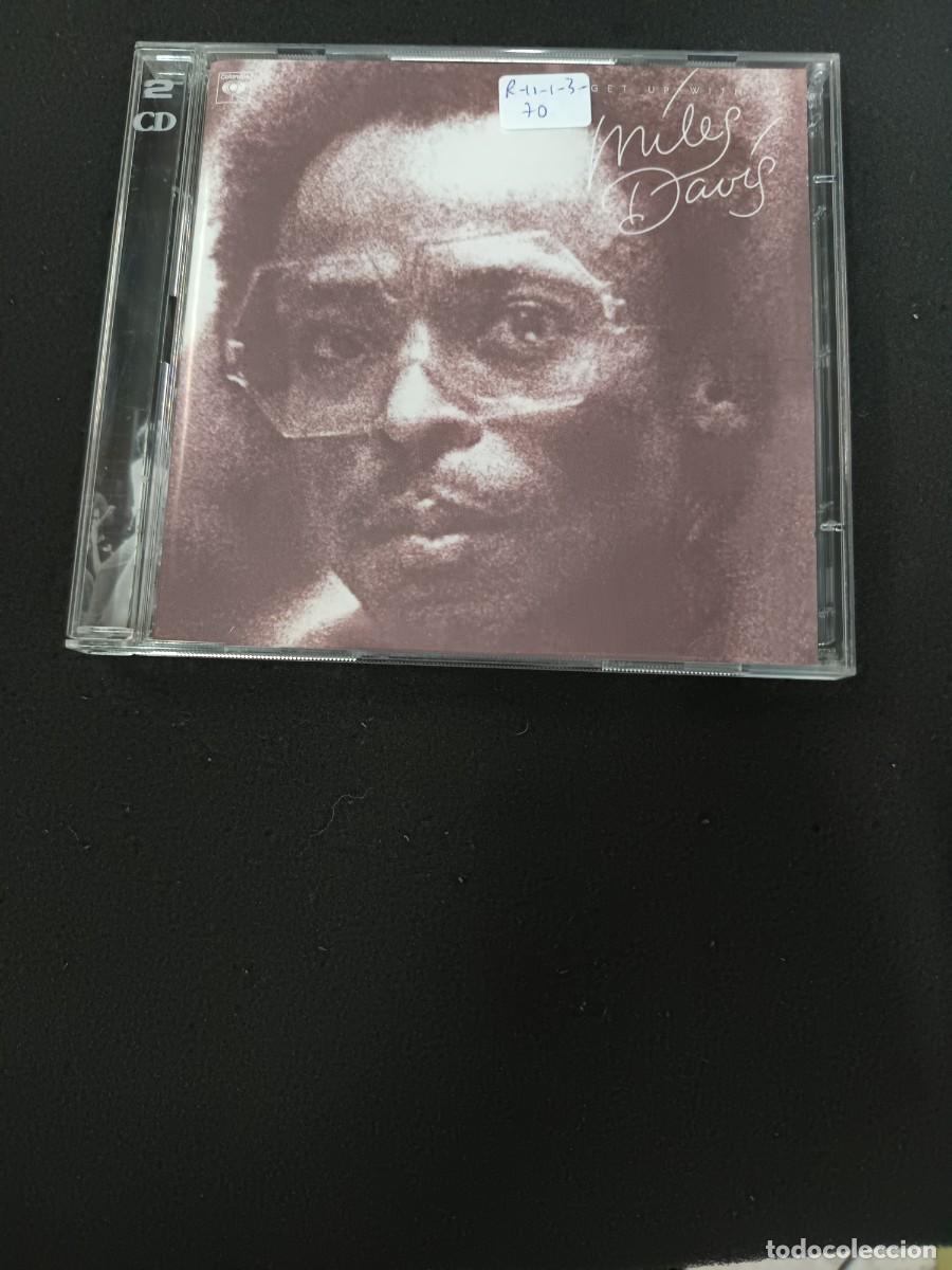 CDs de m&uacute;sica: 2 CDS. MILES DAVIS. GET UP WITH IT - Foto 1