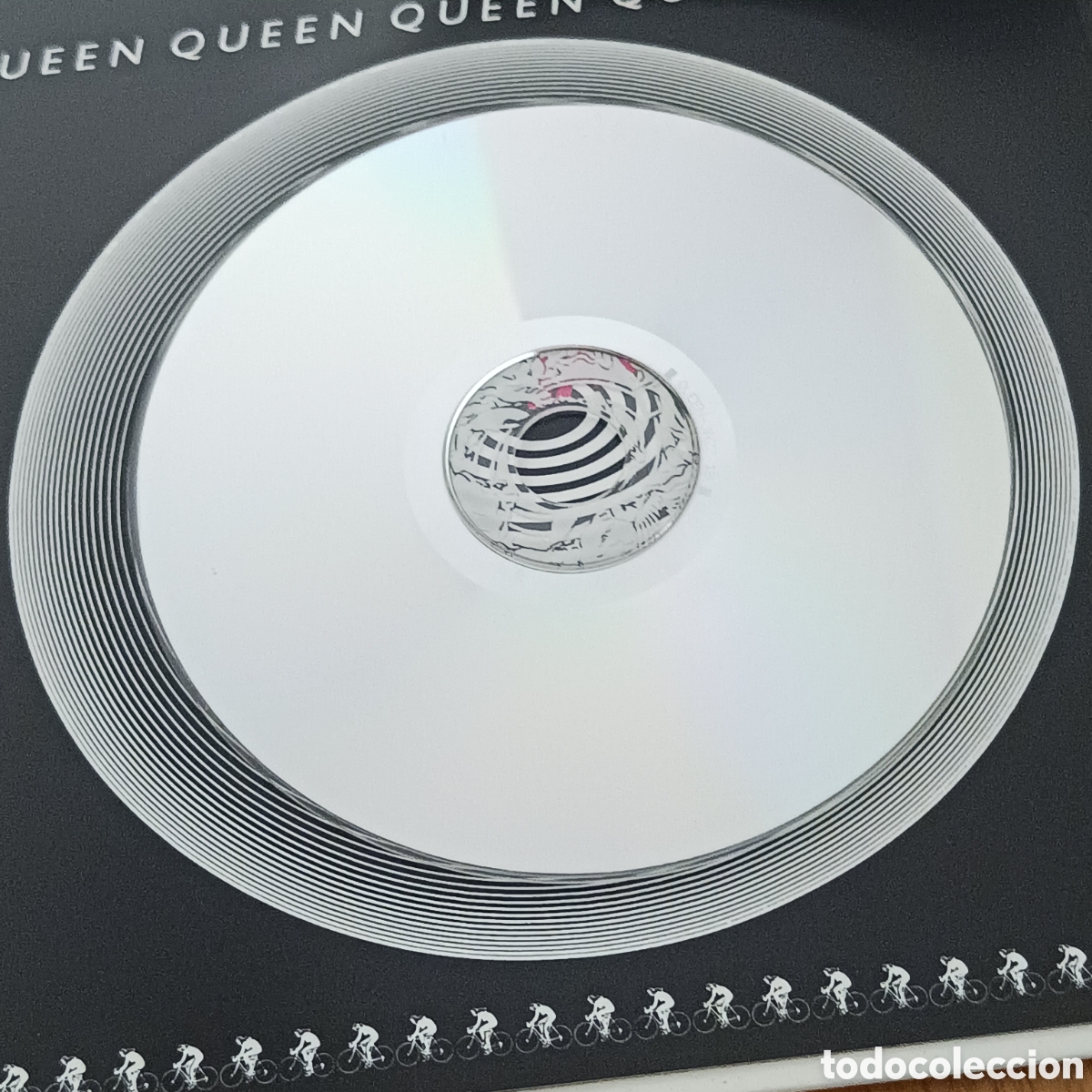 CDs de m&uacute;sica: Queen CD + Libro Jazz - Foto 6
