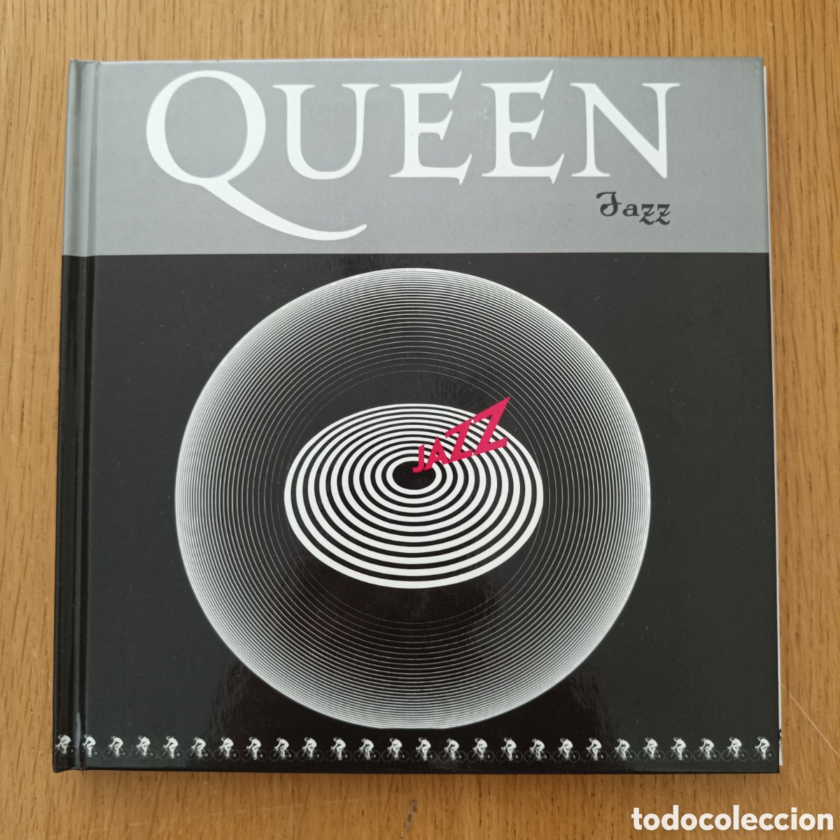 CDs de m&uacute;sica: Queen CD + Libro Jazz - Foto 1