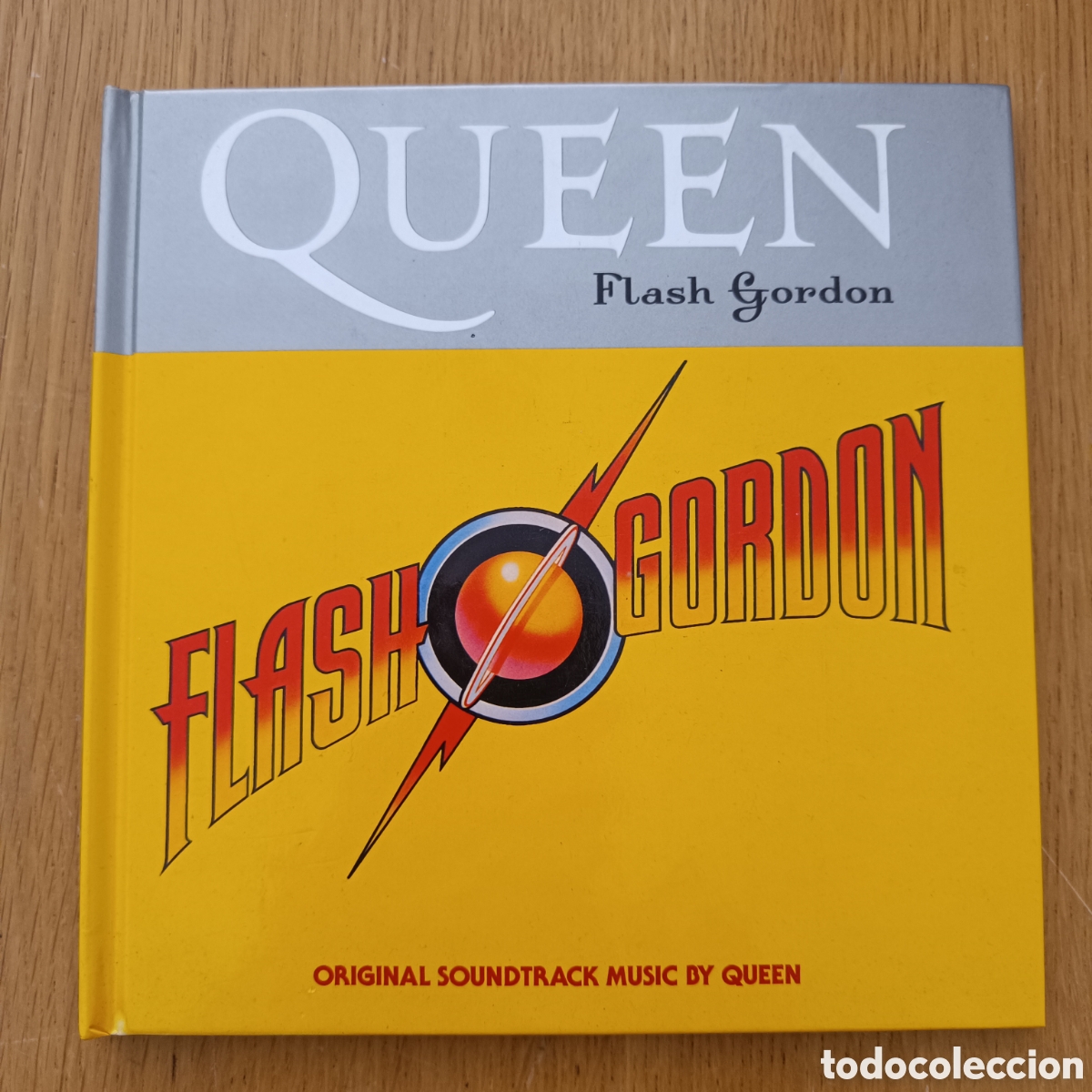 CDs de m&uacute;sica: Queen CD+Libro Flash Gordon - Foto 1