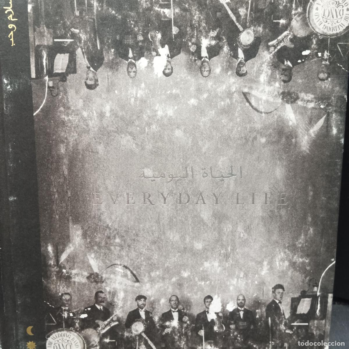 CDs de m&uacute;sica: Coldplay &ndash; Everyday Life. CD + Libro. - Foto 1
