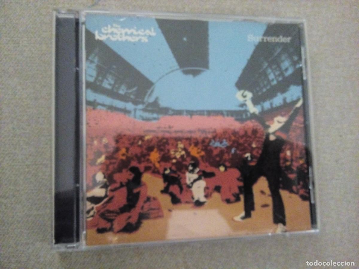 CDs de m&uacute;sica: THE CHEMICAL BROTHERS SURRENDER CD - Foto 1