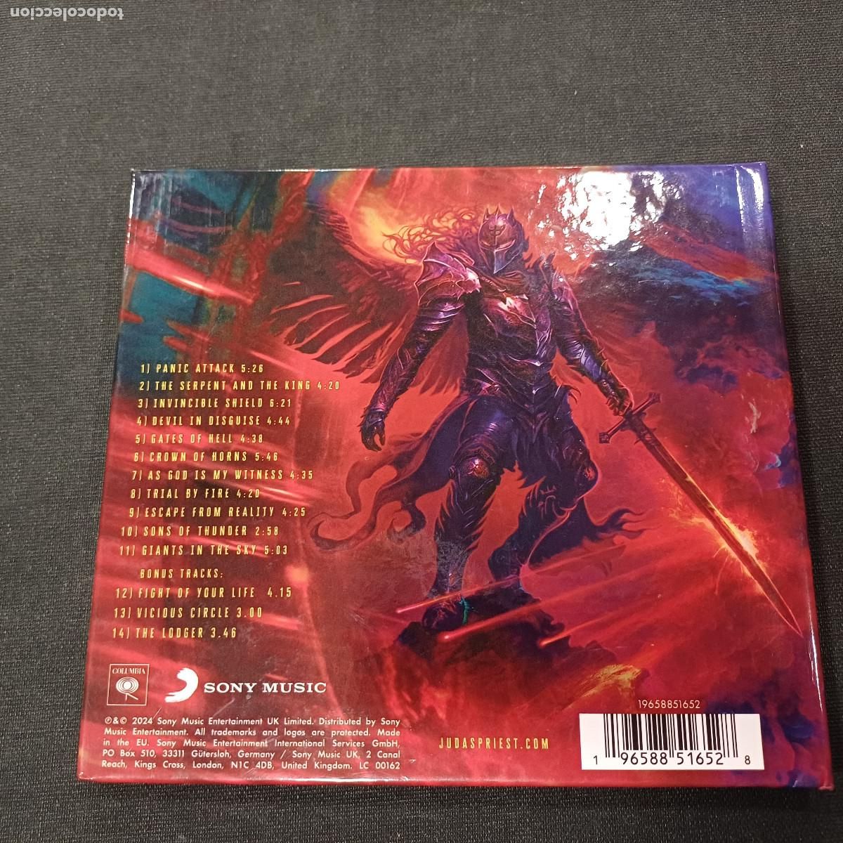 CDs de m&uacute;sica: JUDAS PRIEST/INVINCIBLE SHIELD/CD METAL LIBRO DIGIPACK. - Foto 6