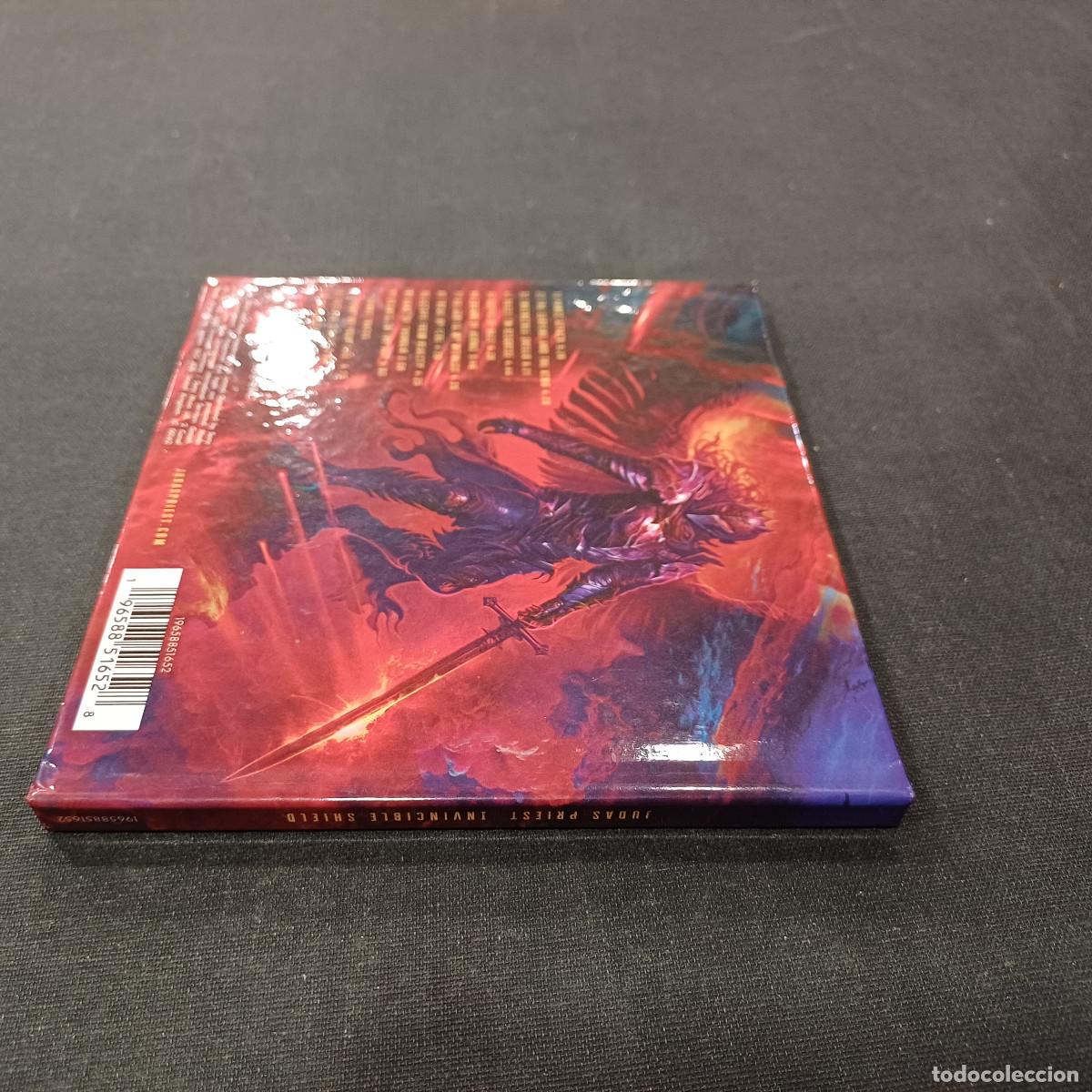 CDs de m&uacute;sica: JUDAS PRIEST/INVINCIBLE SHIELD/CD METAL LIBRO DIGIPACK. - Foto 7