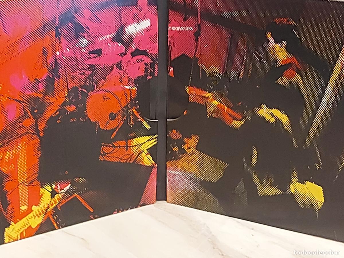 CDs de m&uacute;sica: FOO FIGHTERS / WASTING LIGHT / DIGIPACK-SONY-2011 / 11 TEMAS / DE LUJO - Foto 3