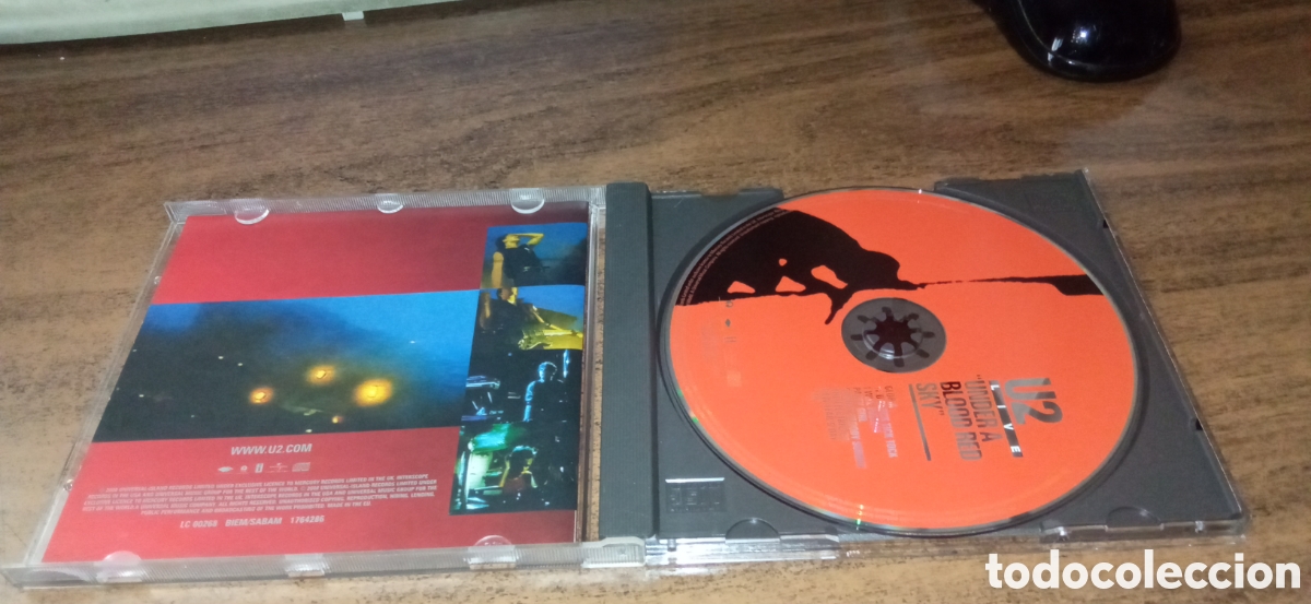 CDs de m&uacute;sica: U2 &ndash; Live / Under A Blood Red Sky (2008) - Foto 2