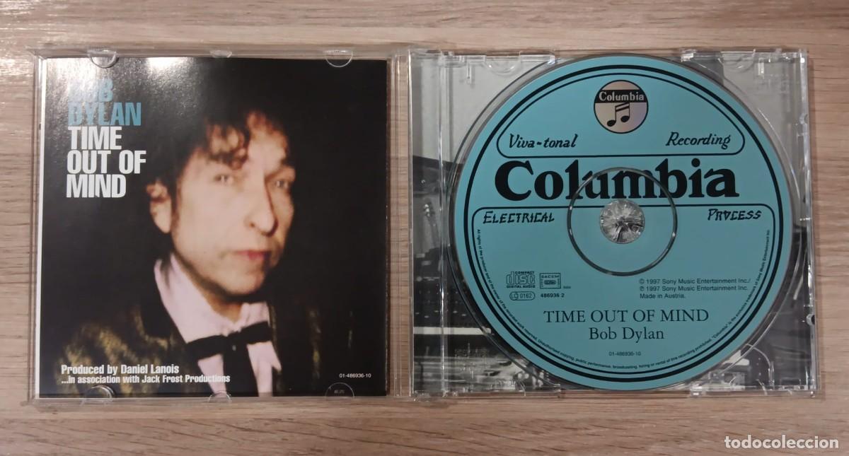 CDs de m&uacute;sica: CD COMPACT DISC BOB DYLAN TIME OUT OF MIND - Foto 2