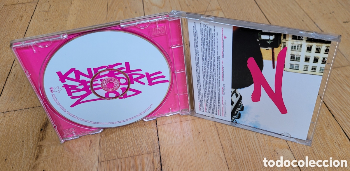 CDs de m&uacute;sica: Weekender Kneel before Zod cd. - Foto 2