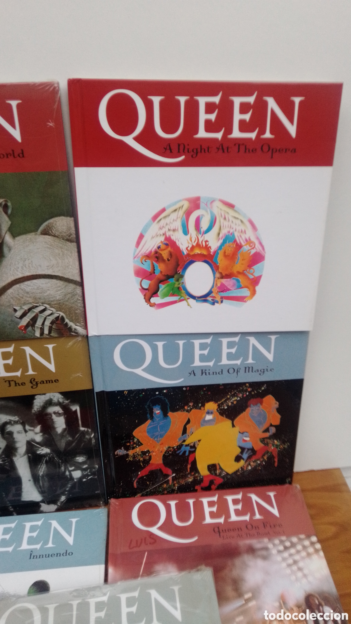 CDs de m&uacute;sica: QUEEN. 16 DISCOS CD CON LIBRO - Foto 18