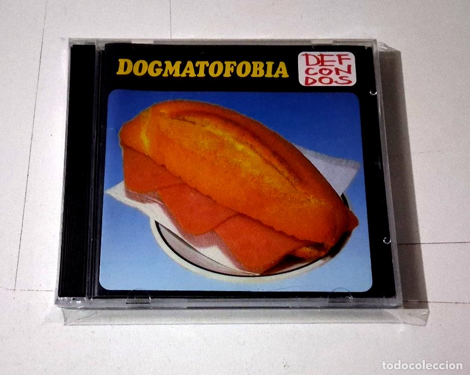 CDs de m&uacute;sica: DEF CON DOS &rdquo;DOGMATOFOBIA&rdquo; 2CD 39 TRACKS CD - Foto 1