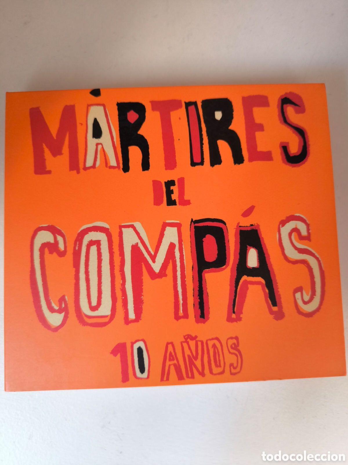 CDs de m&uacute;sica: CD+DVD M&aacute;rtires del Comp&aacute;s. 10 a&ntilde;os - Foto 1