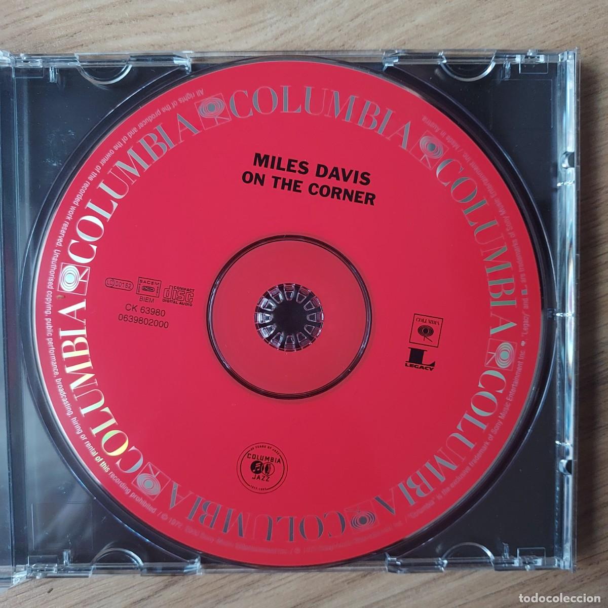 CDs de m&uacute;sica: Miles Davis - On the corner CD - Foto 3