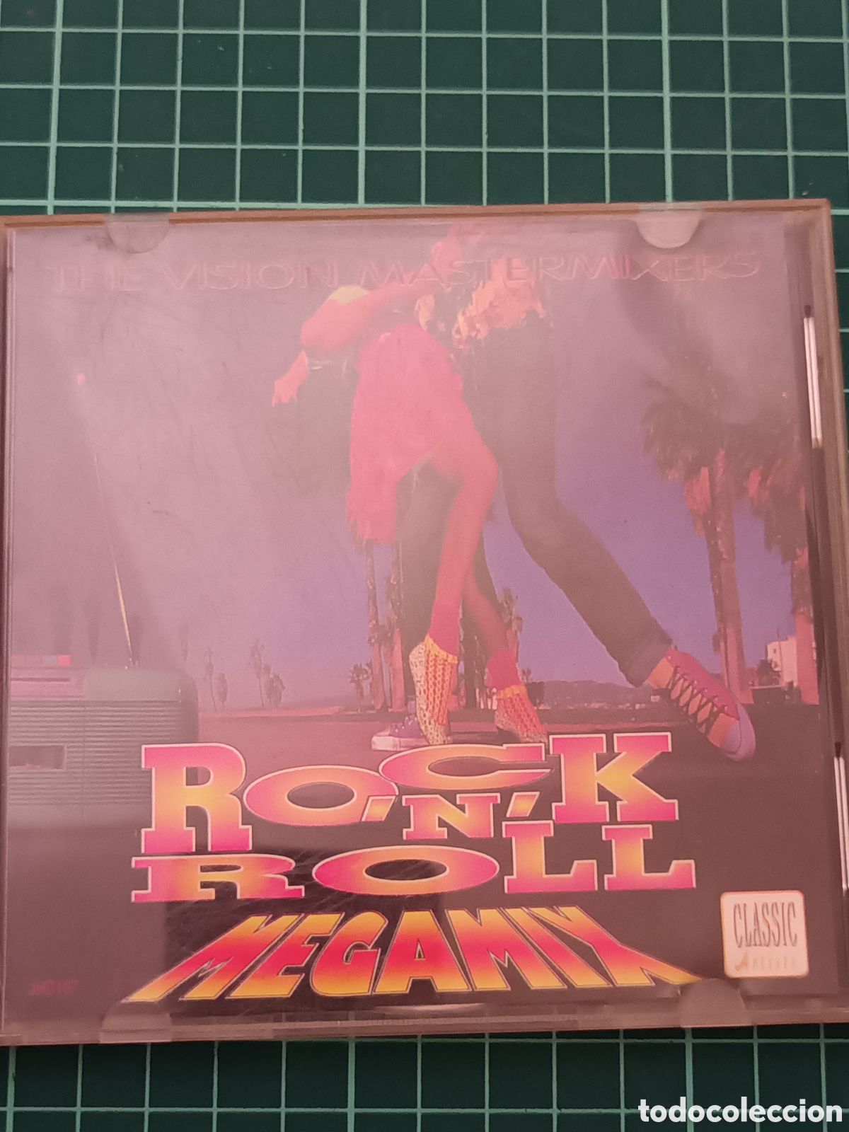 CDs de m&uacute;sica: Rock n roll megamix cd musical - Foto 1