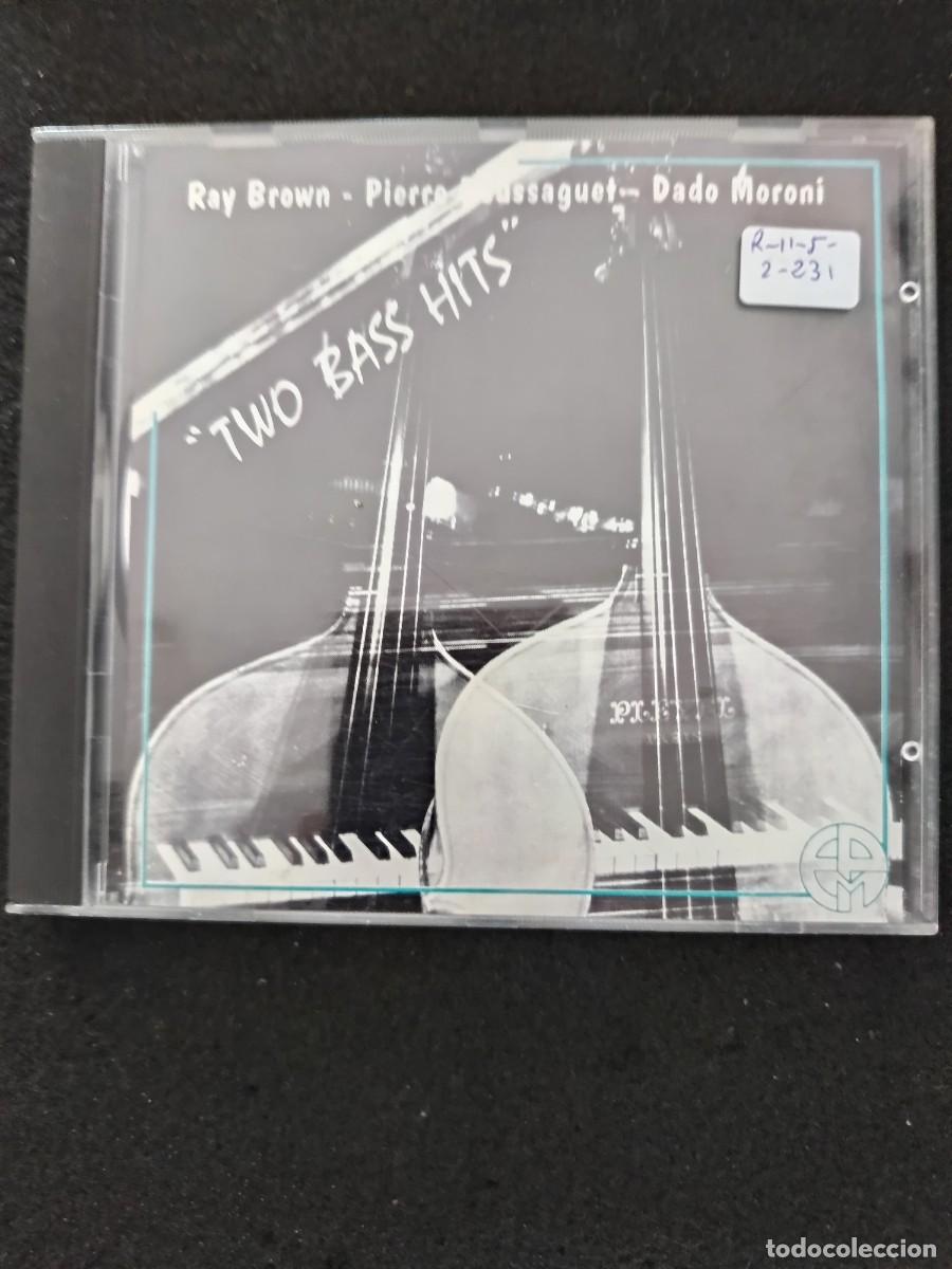 CDs de M&uacute;sica: TWO BASS HITS. RAY BROWN, PIERRE BOUSSAGUET, DADO MORONI