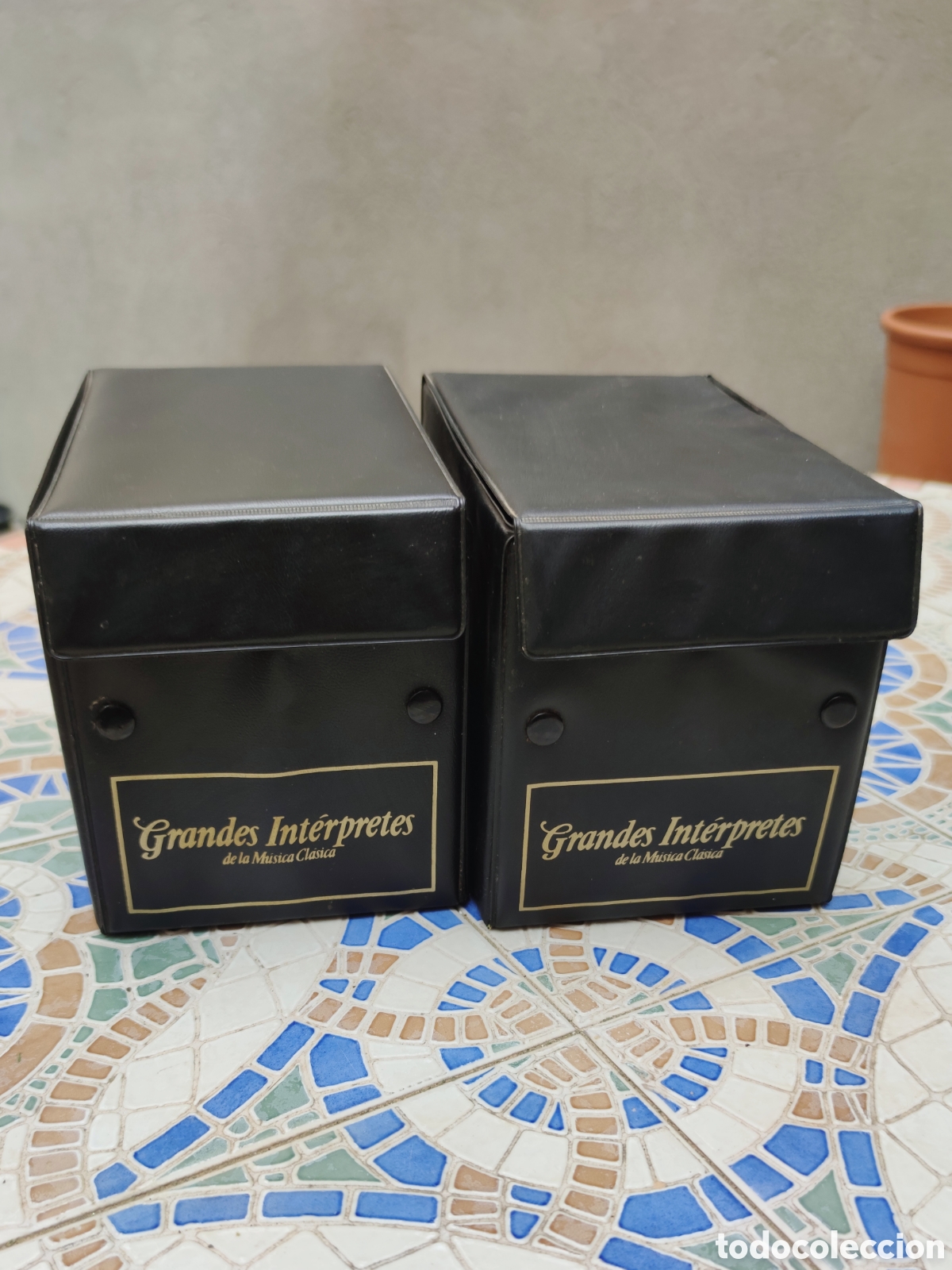 CDs de M&uacute;sica: 2 estuches 20 CDs cada uno - vac&iacute;os
