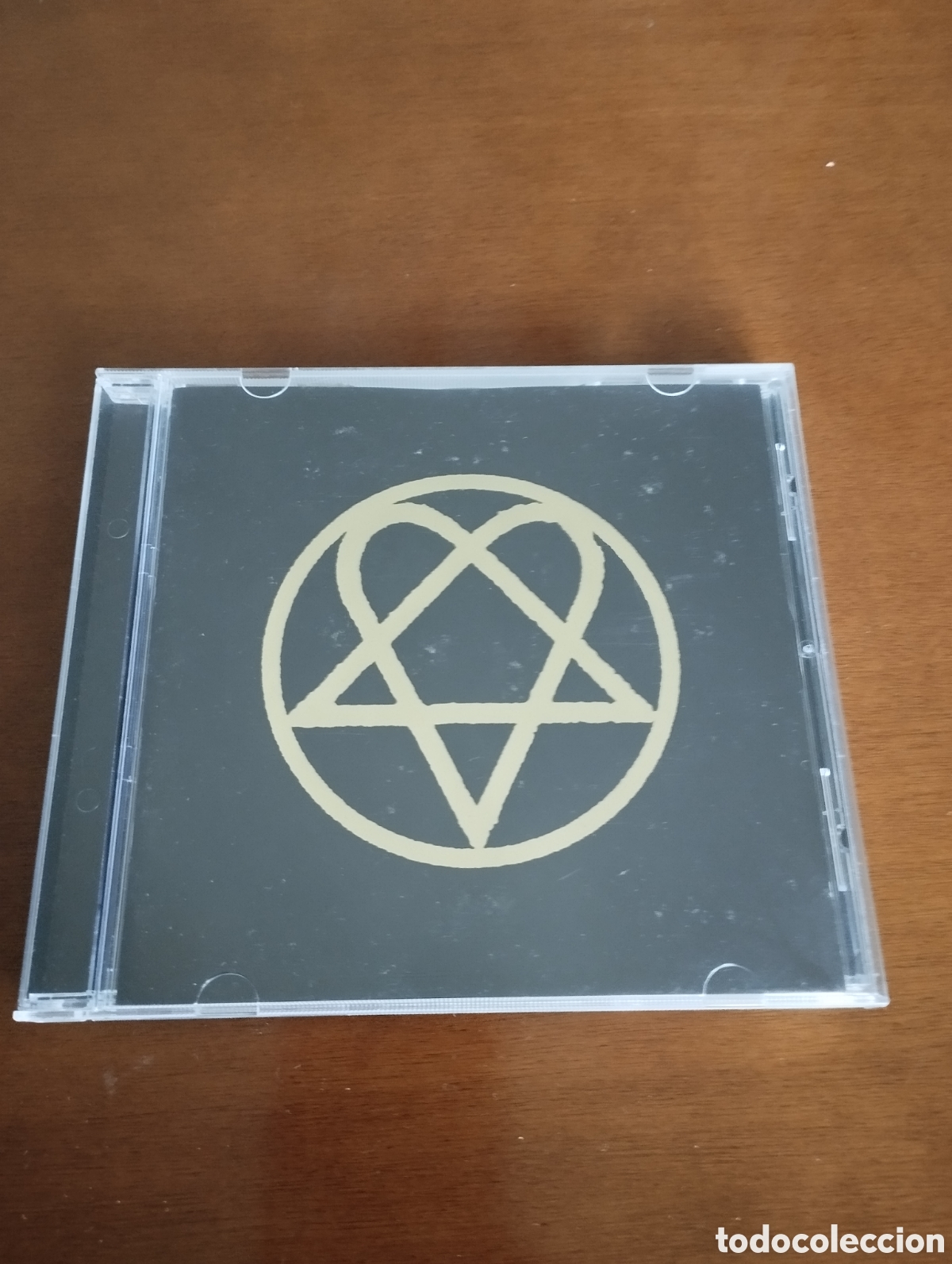 CDs de M&uacute;sica: Cd m&uacute;sica HiM t&iacute;tulo LOVE METAL
