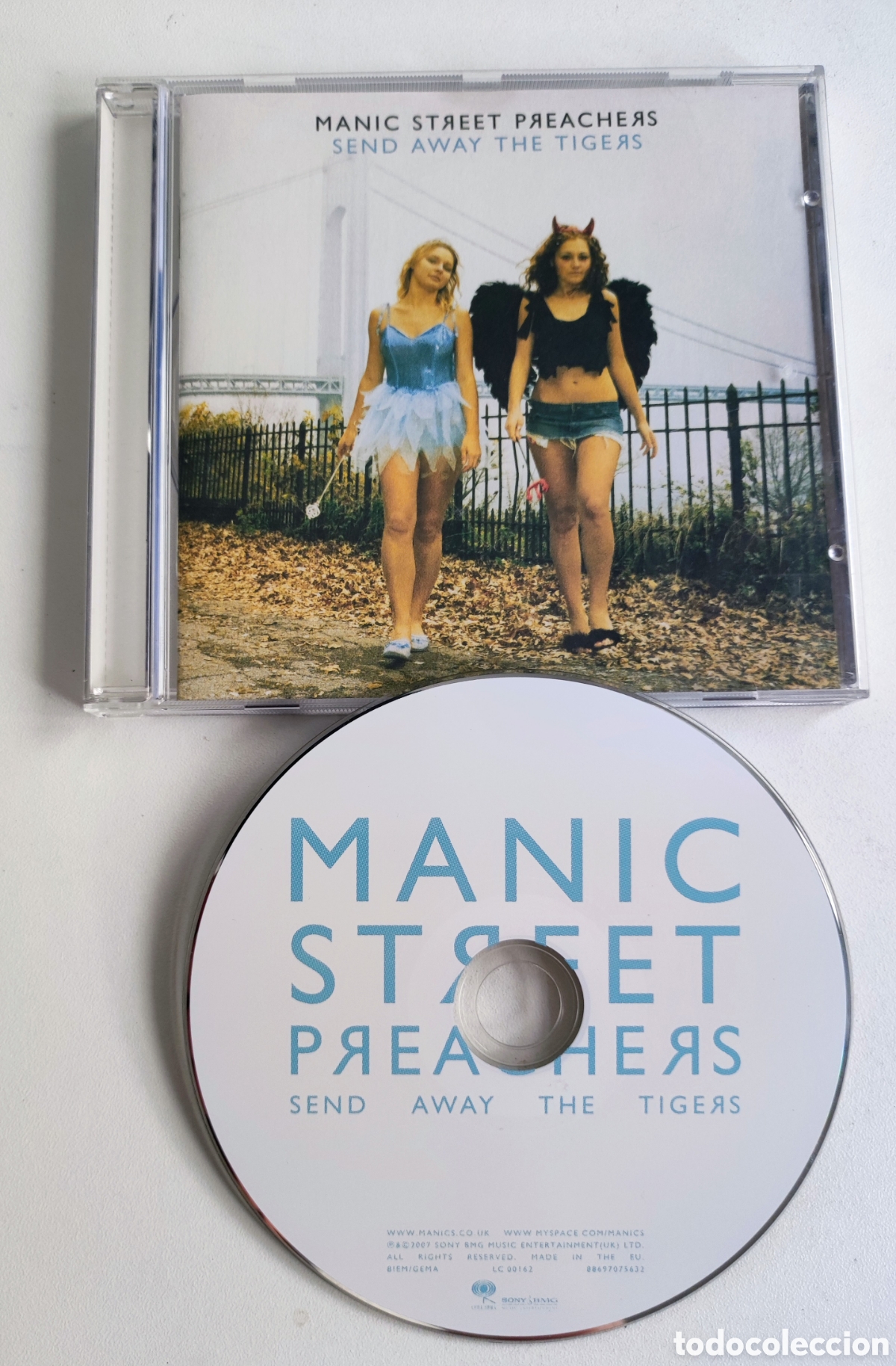 CDs de M&uacute;sica: MANIC STREET PREACHERS - SEND AWAY THE TIGERS / 2007 CD SONY BMG MUSIC