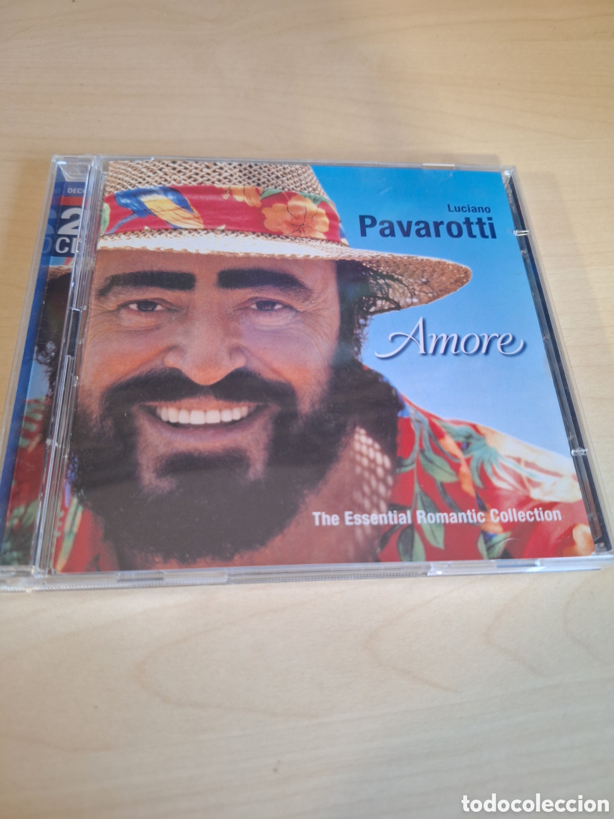 CDs de M&uacute;sica: CD1 pavarotti amore the essential romantic collection CD SEGUNDAMANO