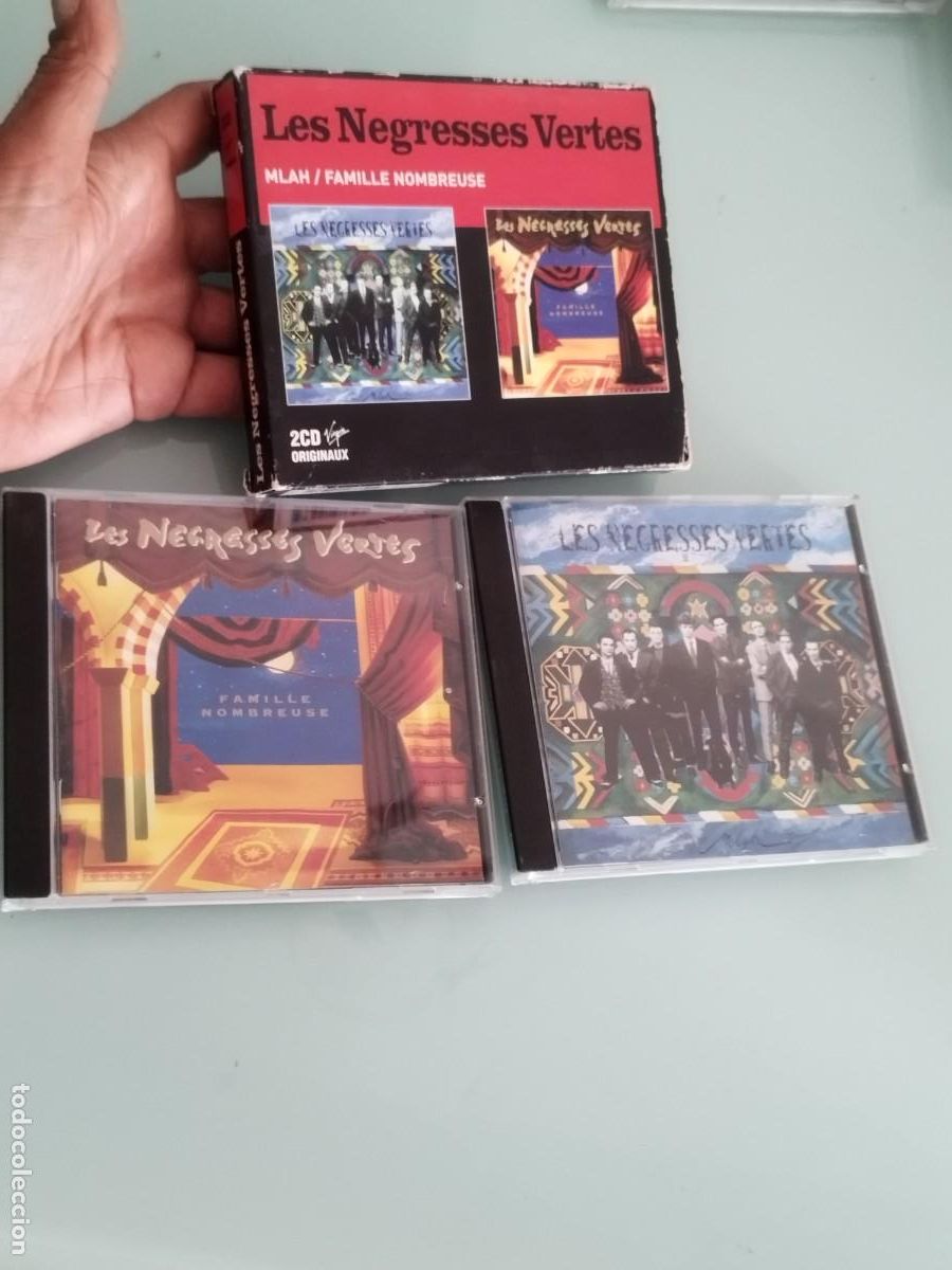 CDs de M&uacute;sica: Doble Cd de Les N&eacute;gresses Vertes. Mlah, Famille Nombreuse. CDs en muy buen estado.