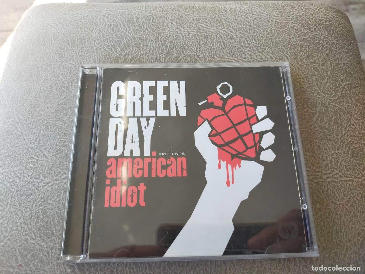CDs de m&uacute;sica: CD DE GREEN DAY TITULADO AMERICAN IDIOT - Foto 1