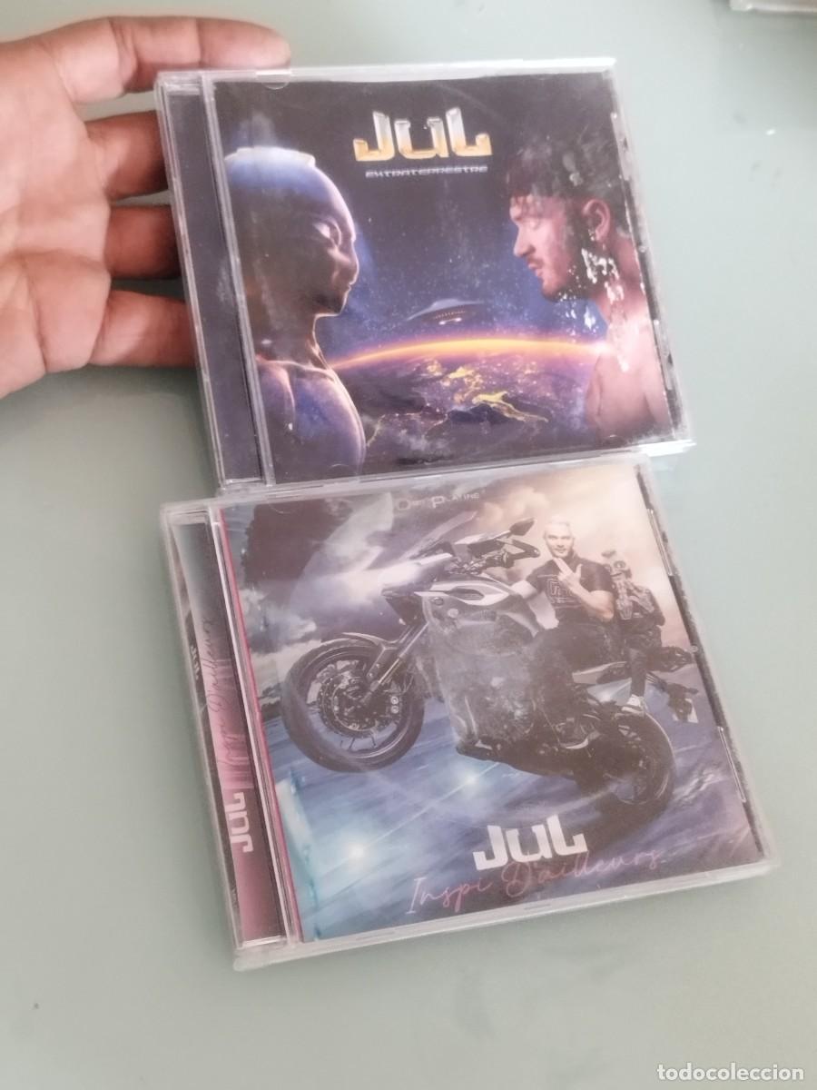 CDs de M&uacute;sica: 2 CDs de Jul &ndash; Extraterrestre y Inspi D'ailleurs. Marcas visibles de uso que no afecta a la reproduc