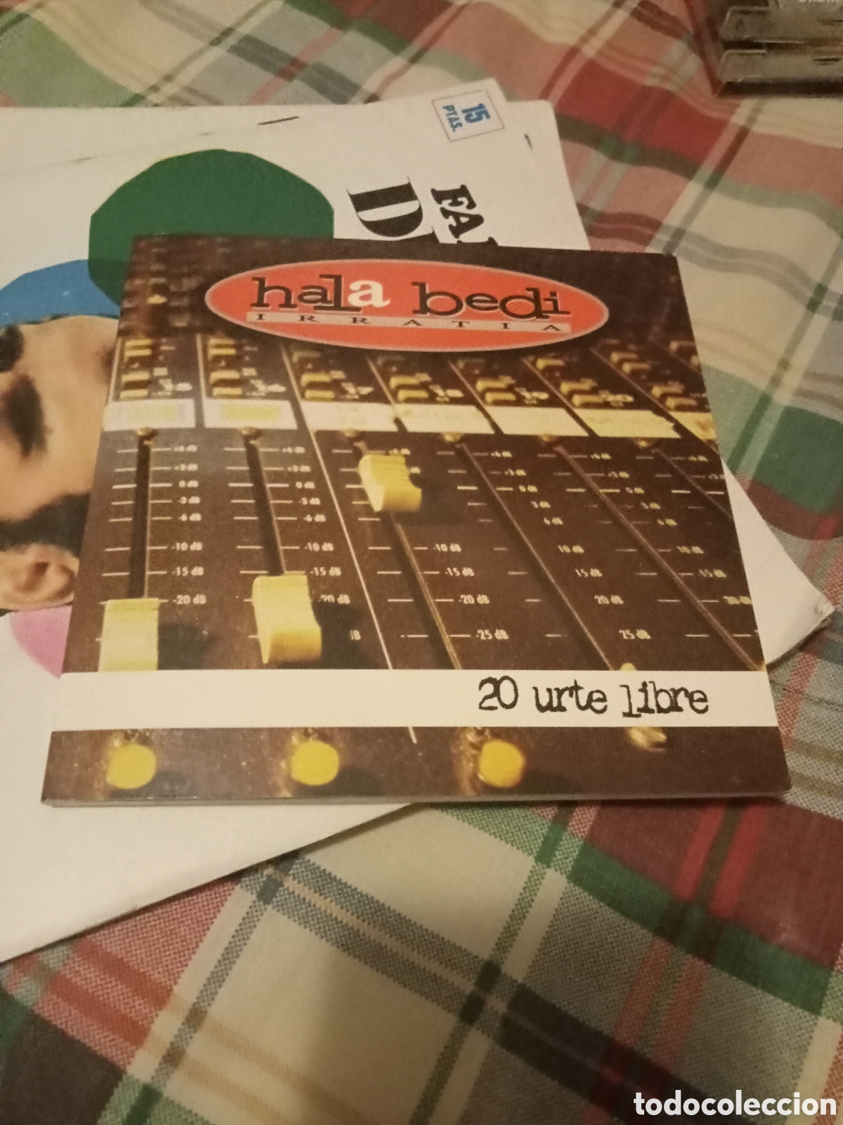 CDs de M&uacute;sica: Hala Bedi irratia 20 urte libre cd libro