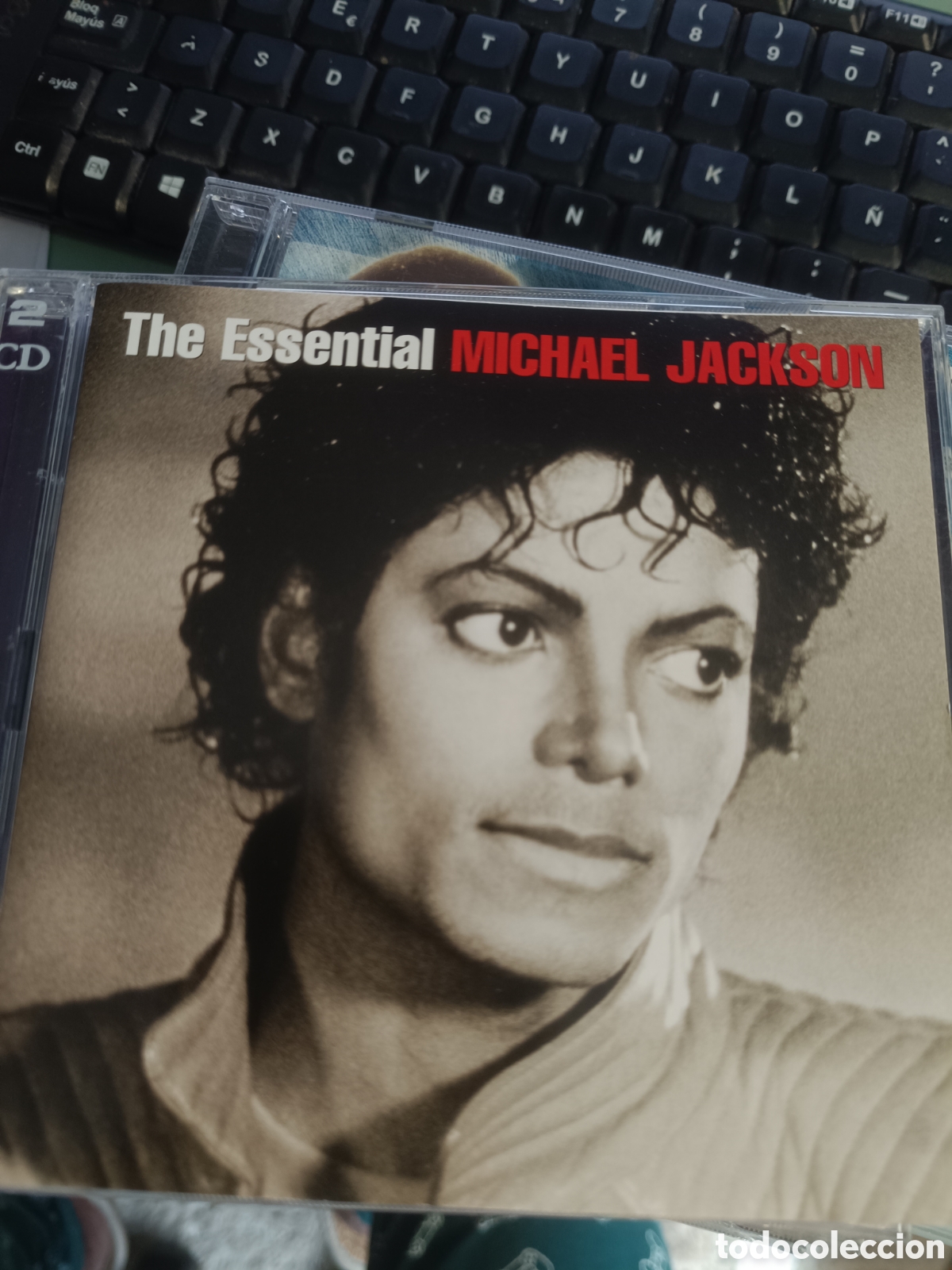 CDs de M&uacute;sica: Michael Jackson &ndash; The Essential Michael Jackson (2xCDS)