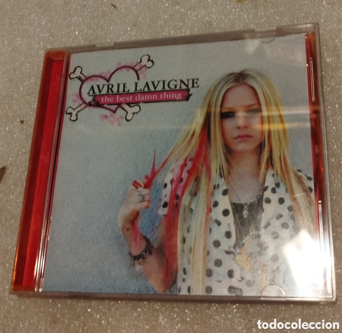 CDs de M&uacute;sica: Avril Lavigne &lrm;&ndash; The Best Damn Thing