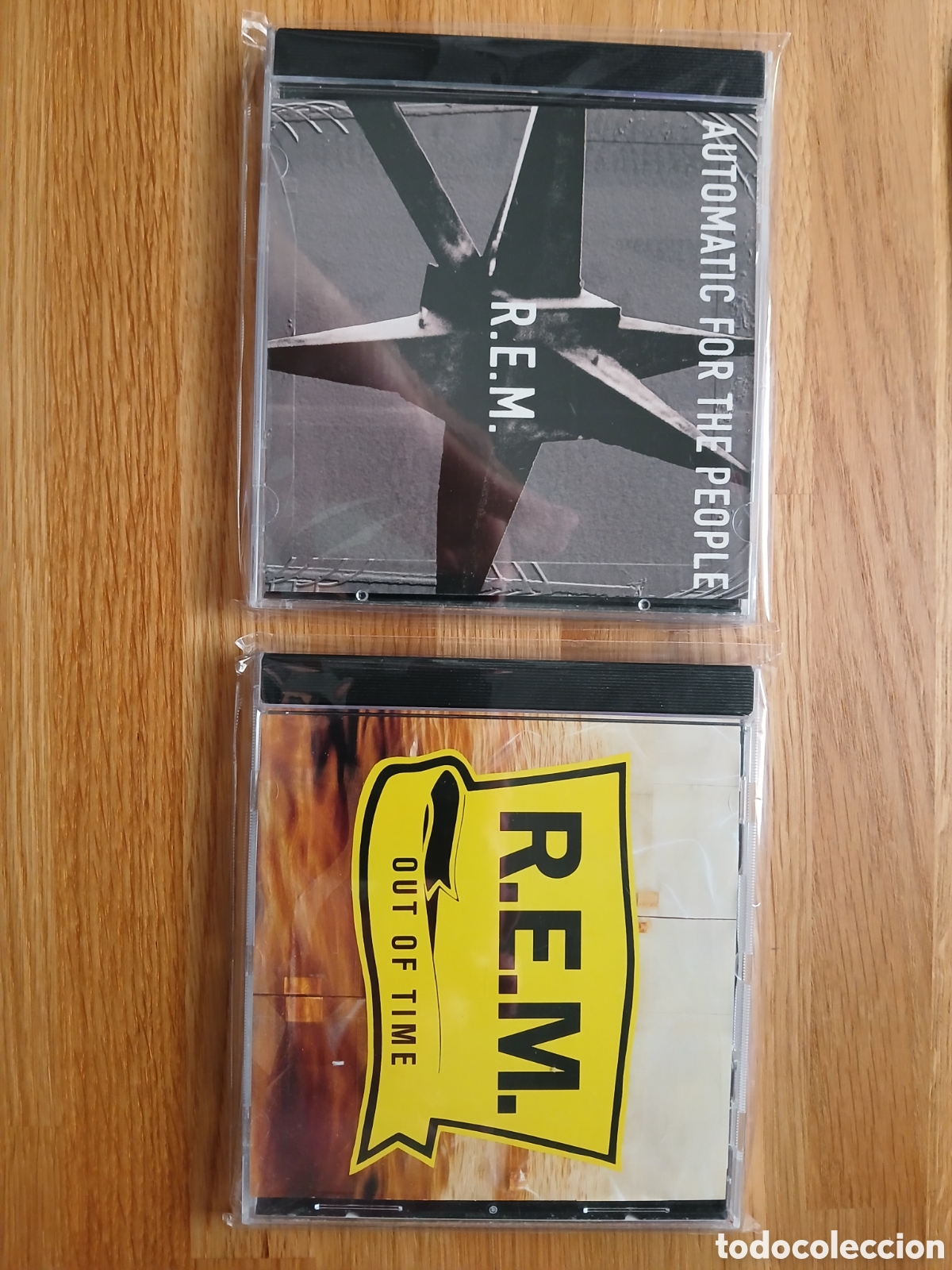 Musik-CDs: Lote de 2 CDs de REM - Out of Time y Automatic for the people