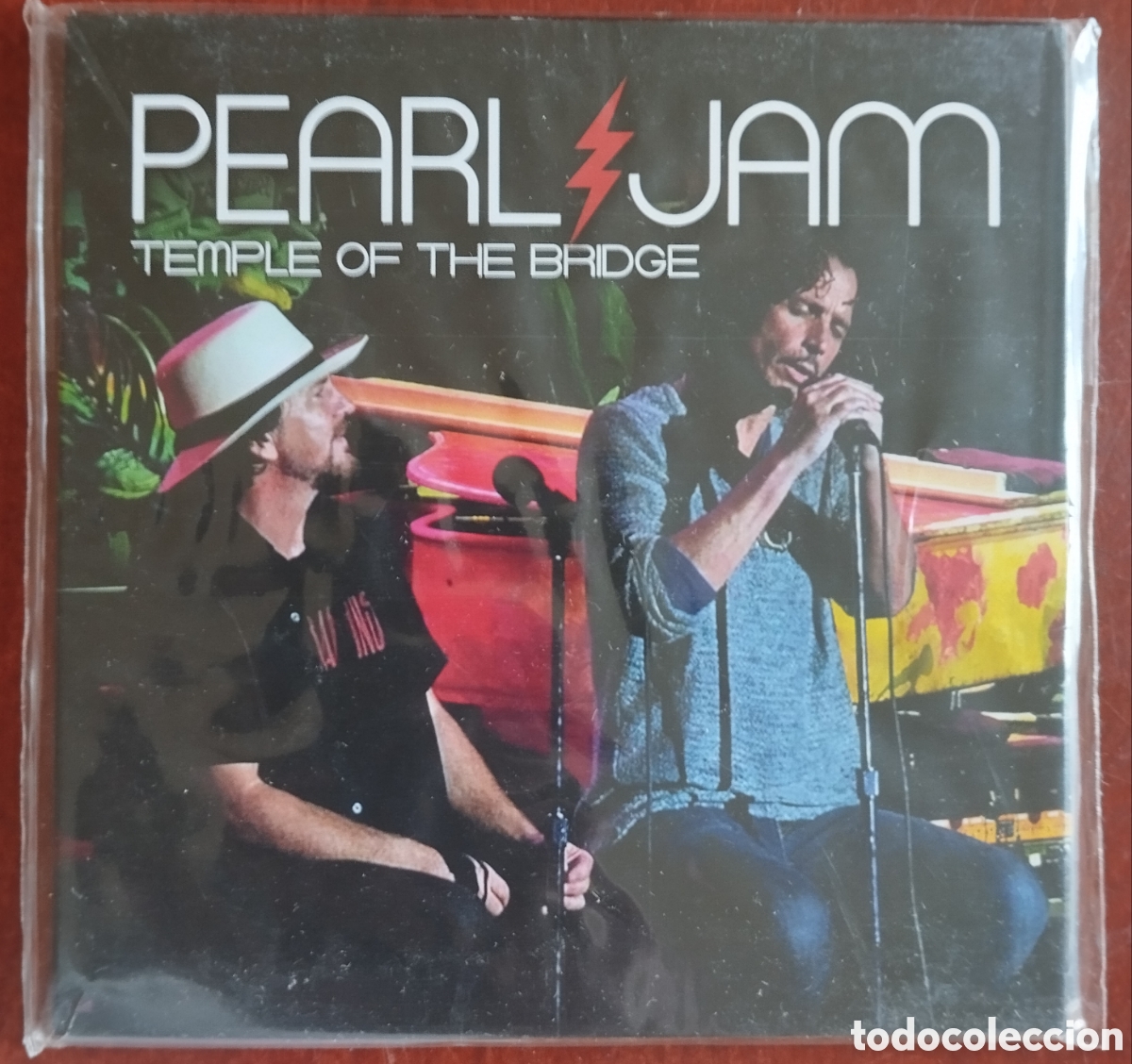 Music CDs: Pearl Jam - Temple of the Bridge - CD