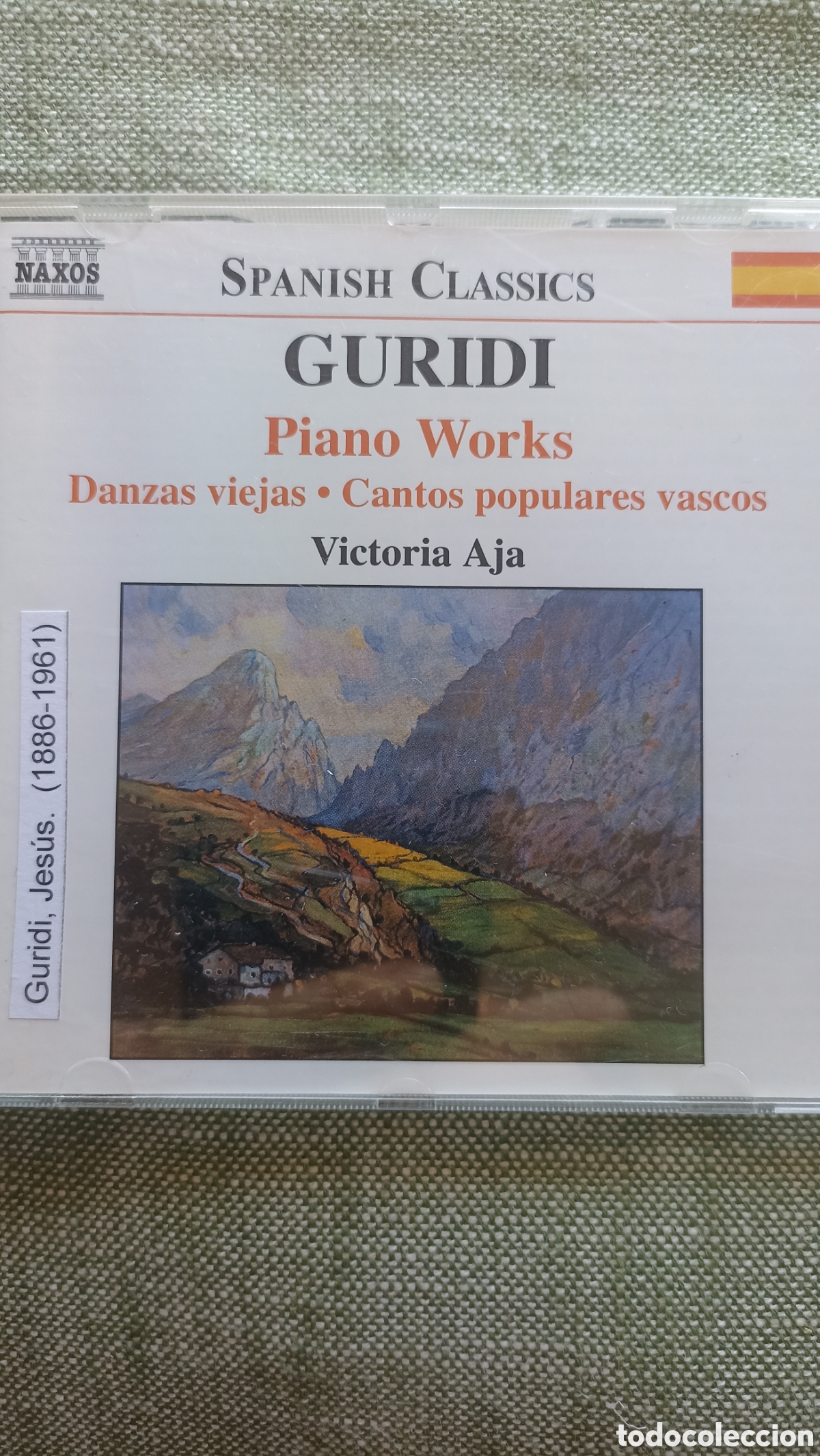 CDs de M&uacute;sica: Danzas viejas&rdquo; y &rdquo;Cantos populares vascos&rdquo;.Jes&uacute;s Guridi