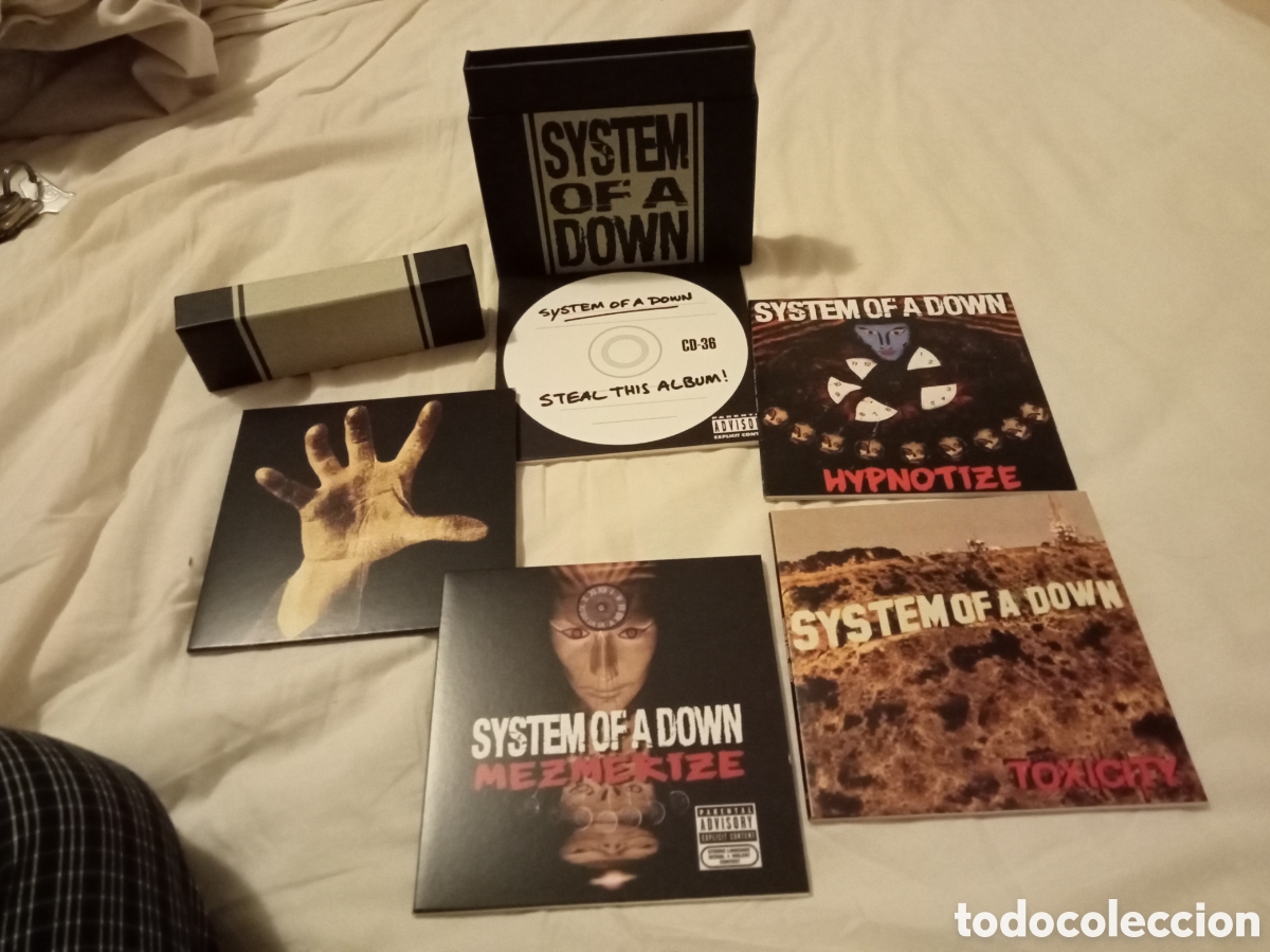 CDs de M&uacute;sica: System of a Dawn. Caja con 5 discos