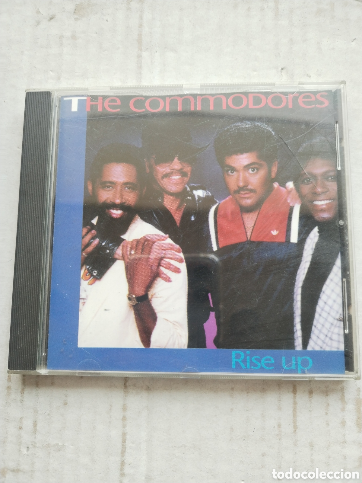 CDs de M&uacute;sica: CD THE COMMODORES/RISE UP